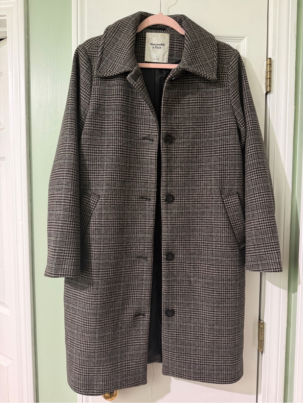 Abercrombie & Fitch wool blend Dad Coat, size S, grey houndstooth pattern
